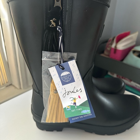 Joules Black Women's Rain boots NWT - Picture 2 of 4